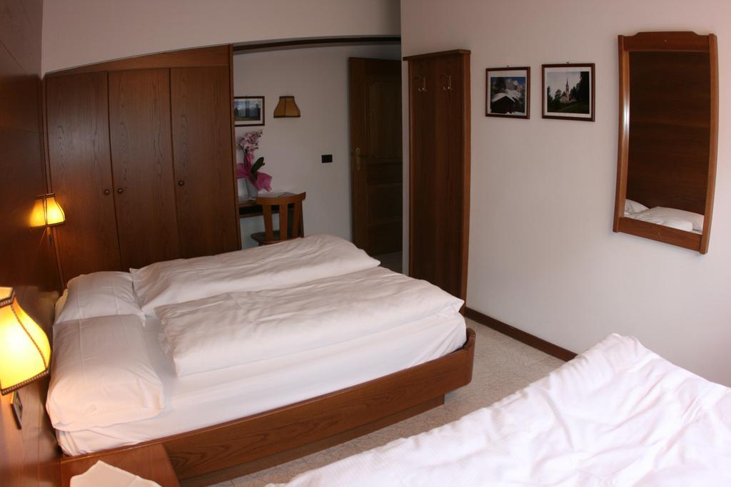A. Paolo Apartments Vigo di Fassa Exteriör bild